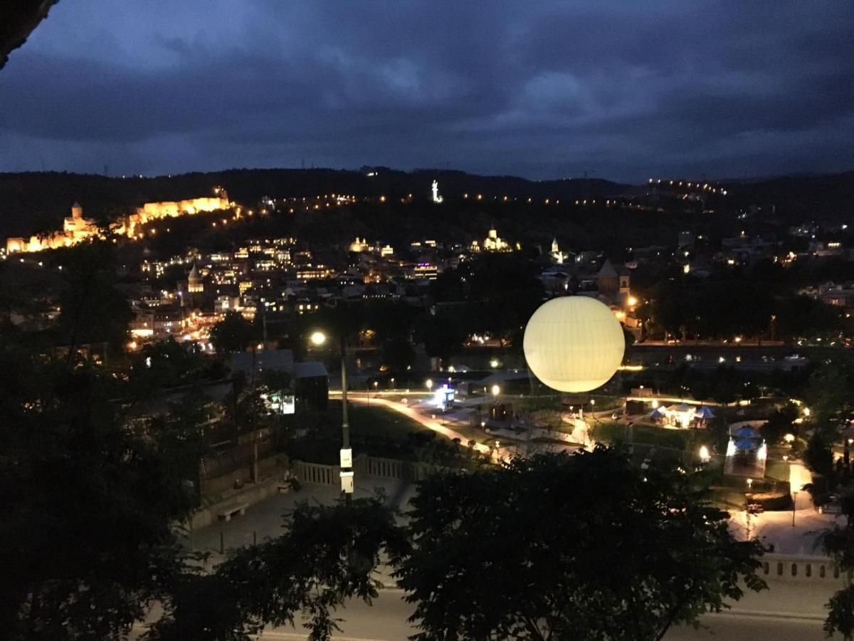 Hotel Jurkha Tbilisi Ngoại thất bức ảnh
